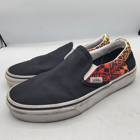 VANS Slip-On Classic Womens 7.5 Black Red Logo Flame Fire Canvas Shoes - Picture 4 of 13